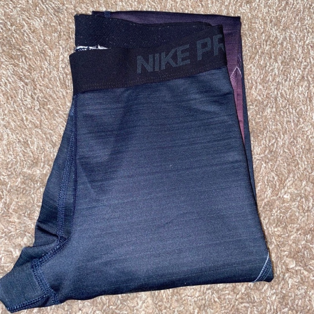 Nike leggings
